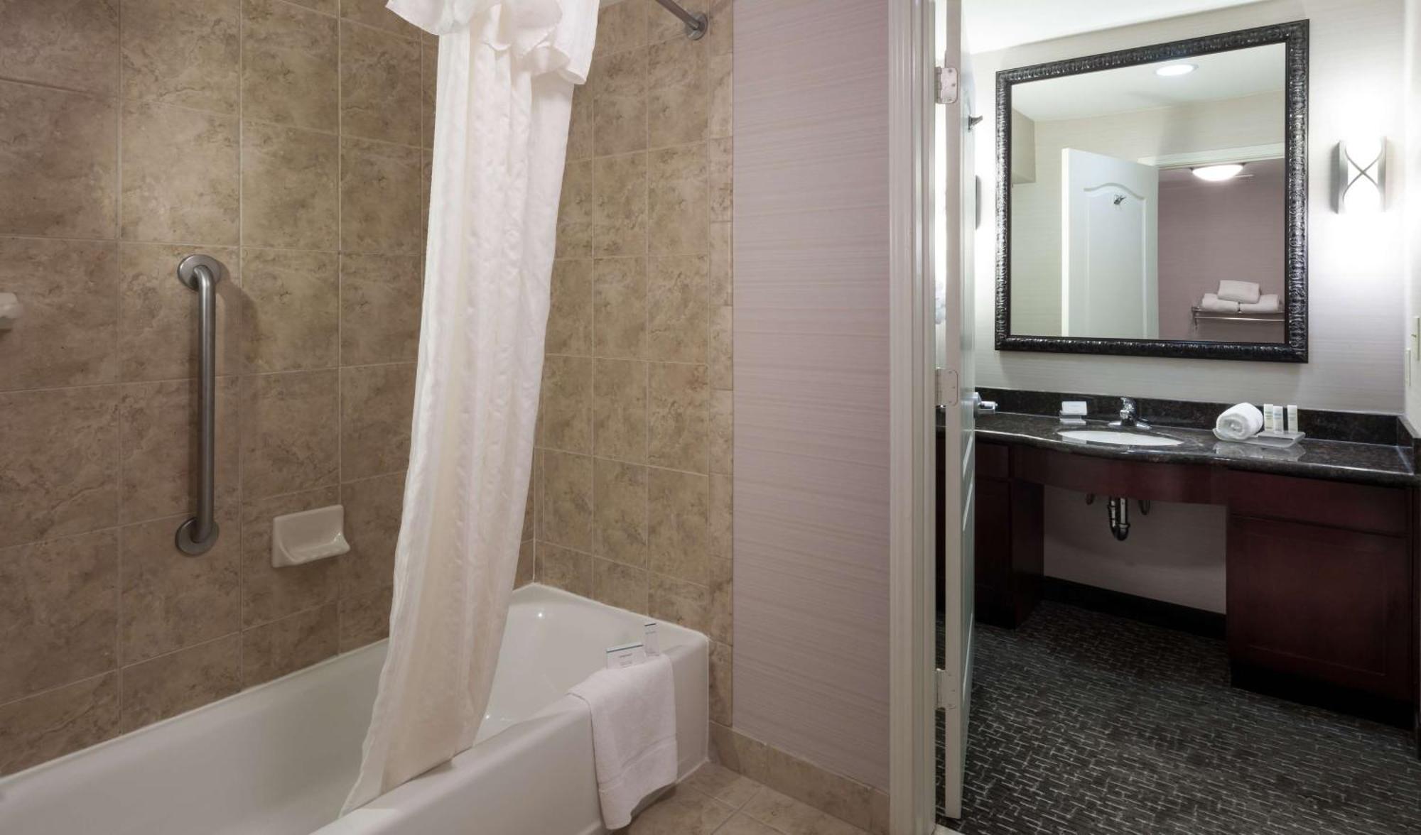Homewood Suites By Hilton Agoura Hills Extérieur photo